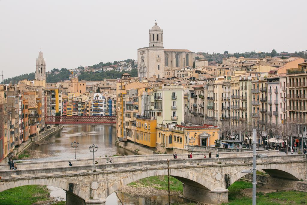 Flateli- Placa Catalunya 2-1 Apartment Girona Exterior photo